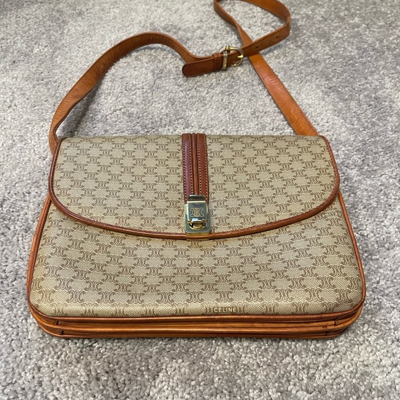 Vintage Celine White macadam print crossbody bag - Picture 14 of 15